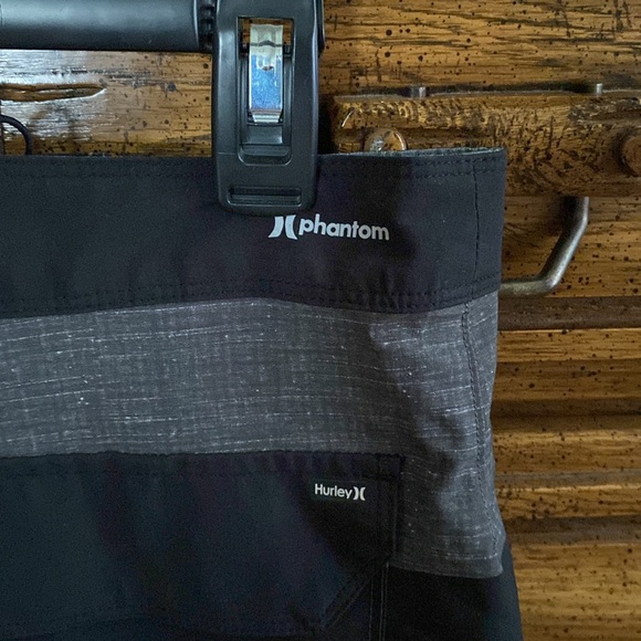 Hurley Phantom board shorts swimming trunks - Picture 4 of 9